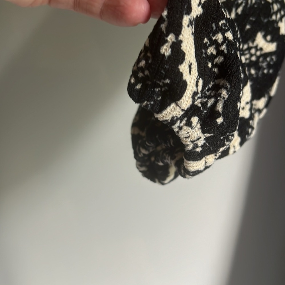 NINE WEST - SNAKE PRINT CREAM AND BLACK DRESS - SIZE 10 - Picture 5 of 5